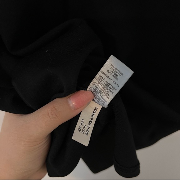 BANANA REPUBLIC Crew Neck Tie Front Tee - Picture 5 of 6